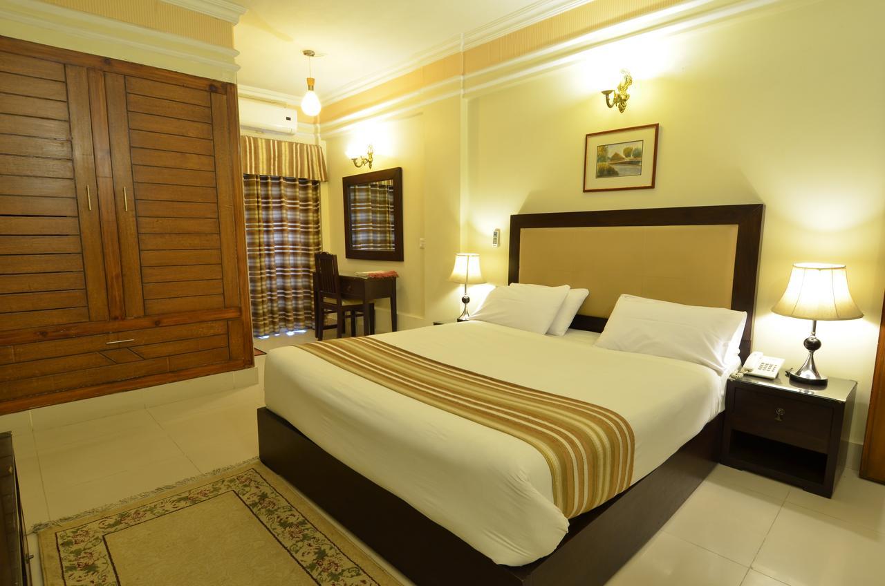 Pak Continental Hotel Bahawalpur Zewnętrze zdjęcie