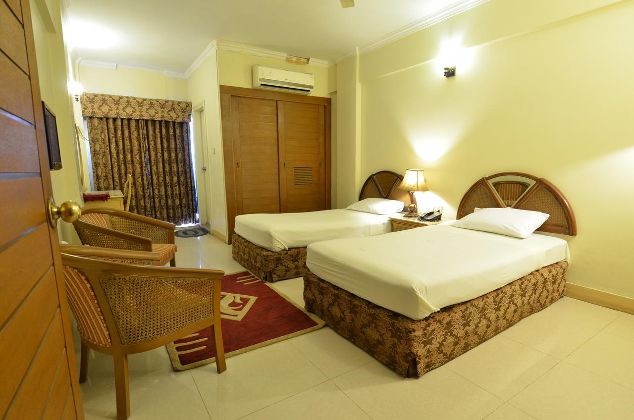 Pak Continental Hotel Bahawalpur Zewnętrze zdjęcie