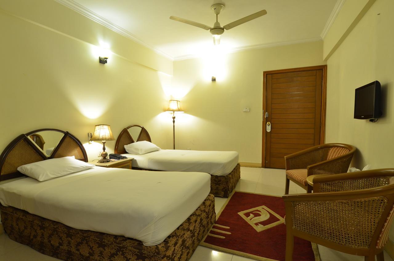 Pak Continental Hotel Bahawalpur Zewnętrze zdjęcie