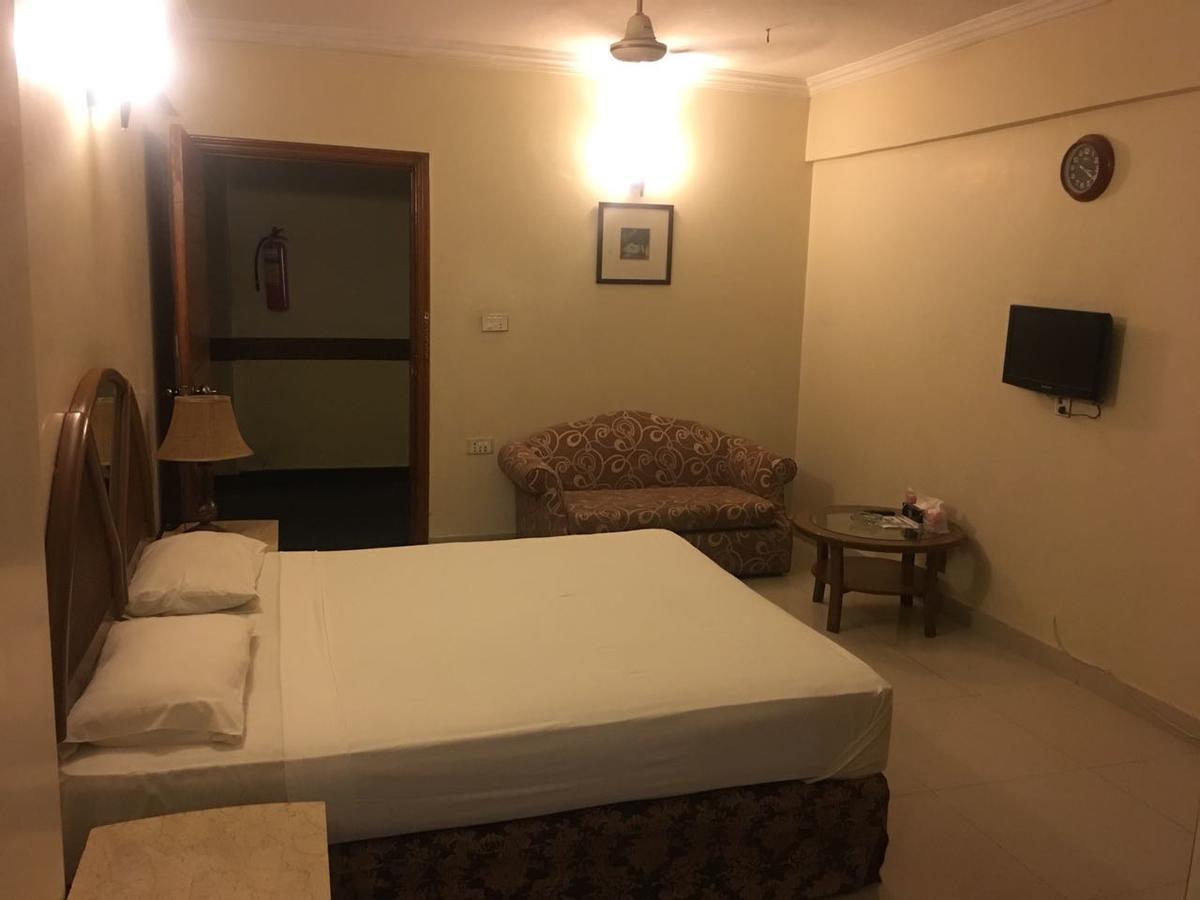 Pak Continental Hotel Bahawalpur Zewnętrze zdjęcie